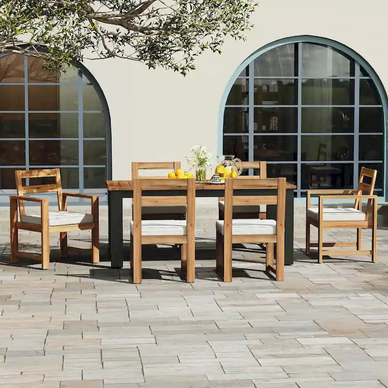 Ensemble de table et chaises de patio 7 pièces, ensemble de salle à manger en bois pour 6 personnes avec trou pour parasol, 2 fauteuils et 4 chaises.