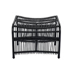 Ensemble de mobilier de jardin Roomfitters 3 pièces en résine tressée avec fauteuil, pouf et coussins pour terrasse ou jardin.