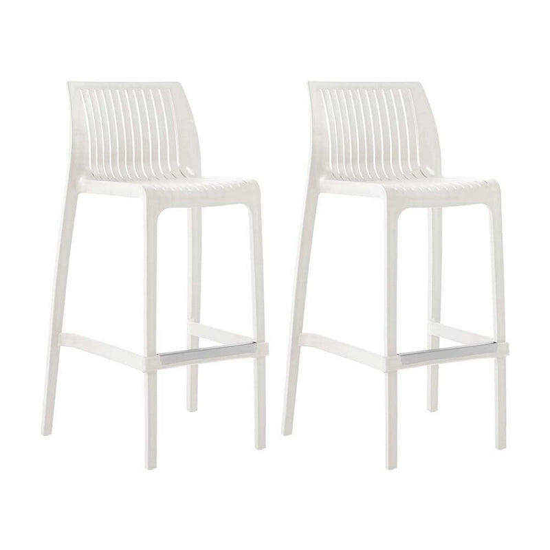 Ensemble de quatre chaises de bar d'extérieur HomeRoots, 30 pouces, en plastique blanc robuste, dossier bas