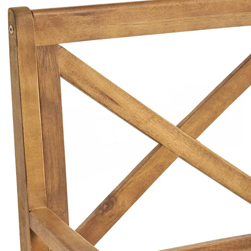 2 chaises de salle à manger avec coussins