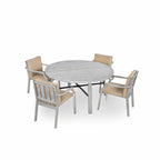 Ensemble de salle à manger d'extérieur pour 4 personnes, en bois, avec trou pour parasol et coussins amovibles, idéal pour terrasse et jardin.