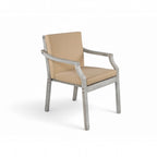 Ensemble de salle à manger d'extérieur pour 4 personnes, en bois, avec trou pour parasol et coussins amovibles, idéal pour terrasse et jardin.