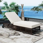 Fauteuil de jardin en rotin à 5 positions avec roulettes et coussin inclus.