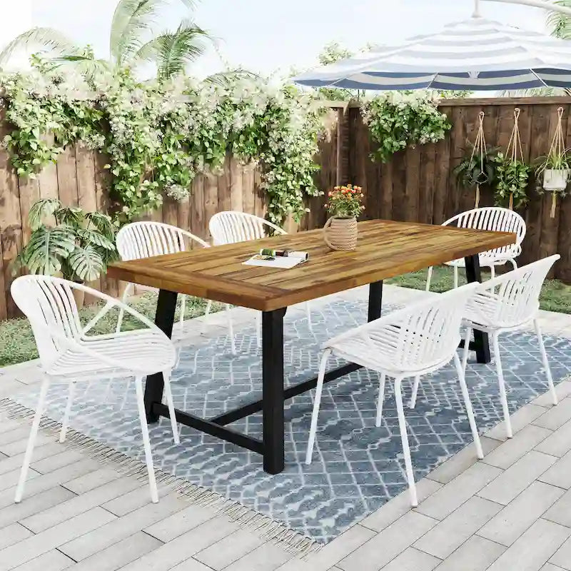 Chaises de salle à manger de patio empilables avec un design respirant