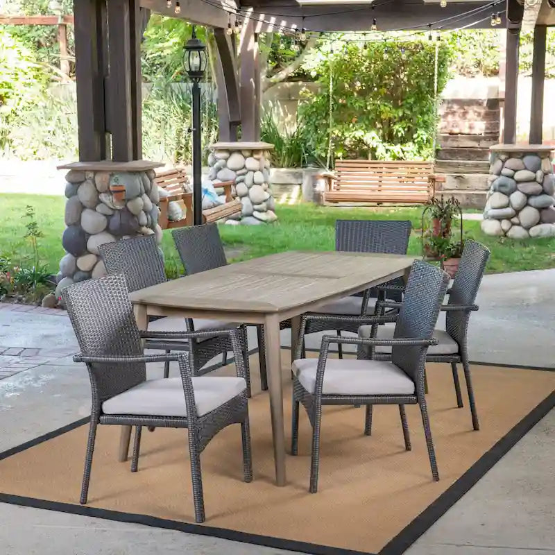 Ensemble de salle à manger rectangulaire en bois 7 pièces Talbot Outdoor avec coussins par Christopher Knight Home