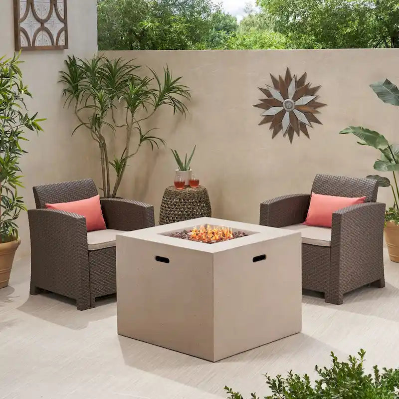 Ensemble de conversation Houston Outdoor 2 places en osier imprimé avec foyer, par Christopher Knight Home