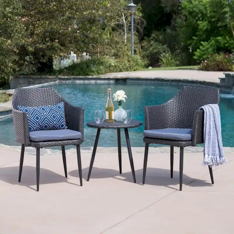 Ensemble de conversation rond en osier 3 pièces Iona Outdoor avec coussins par Christopher Knight Home