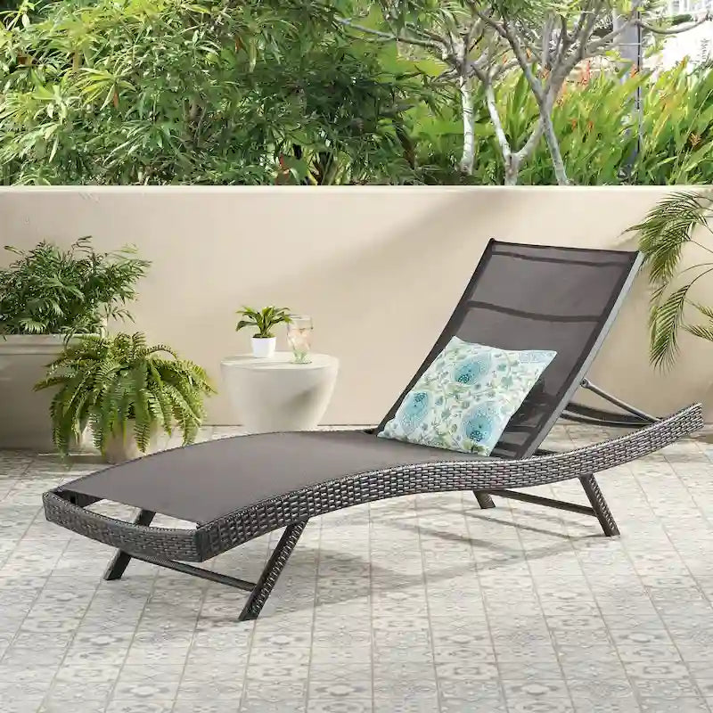 Chaise longue d'extérieur Kauai par Christopher Knight Home