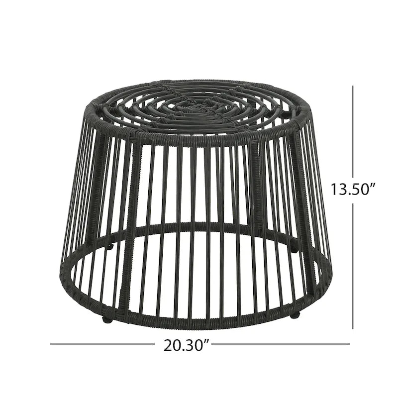 Ensemble fauteuil et table d'appoint d'extérieur en osier Caryl avec coussin, par Christopher Knight Home
