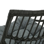 Ensemble fauteuil et table d'appoint d'extérieur en osier Caryl avec coussin, par Christopher Knight Home