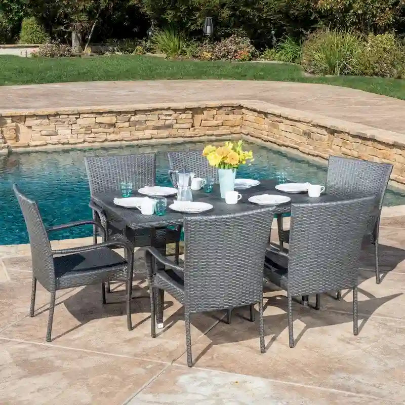Ensemble de salle à manger d'extérieur en osier Delani 7 pièces par Christopher Knight Home
