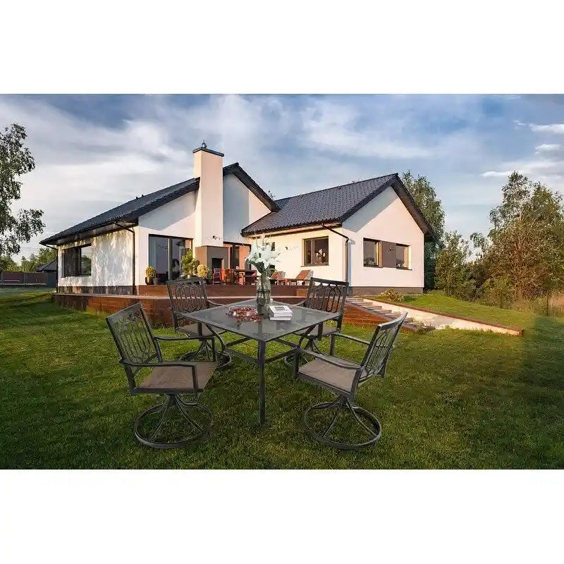 Ensemble de salle à manger d'extérieur 5 pièces, comprenant 4 chaises pivotantes à assise suspendue et une table carrée multifonctionnelle en métal de 94 cm (37 po) avec trou pour parasol de 4 cm (1,57 po), utilisable à l'intérieur comme à l'extérieur.