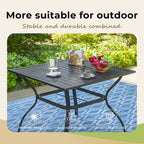 Ensemble de salle à manger d'extérieur 5 pièces, comprenant 4 chaises pivotantes à assise suspendue et une table carrée multifonctionnelle en métal de 94 cm (37 po) avec trou pour parasol de 4 cm (1,57 po), utilisable à l'intérieur comme à l'extérieur.