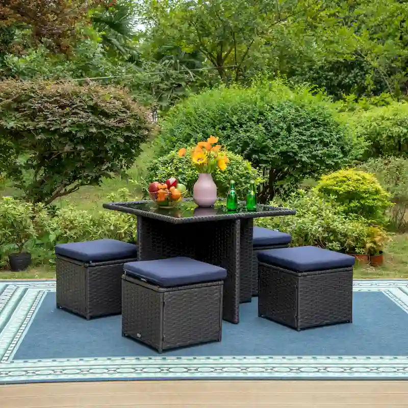 Ensemble table et pouf de jardin PHI VILLA avec coussins