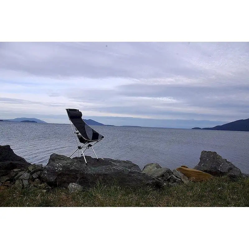 Chaise de camping, chaise pliable à dossier haut, compacte et robuste avec oreiller appui-tête, idéale pour les activités de plein air, la randonnée et les voyages.