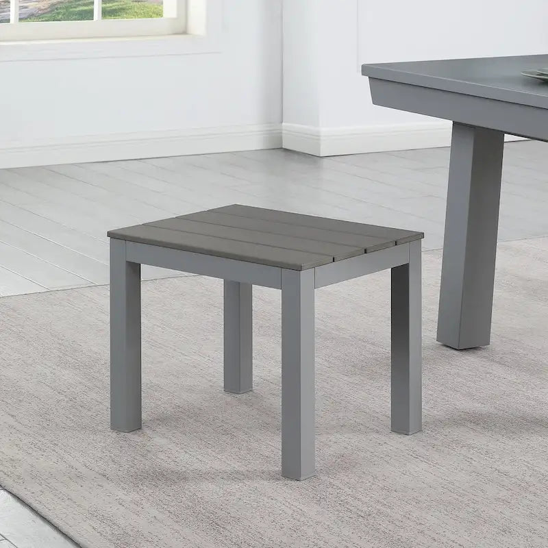 Ensemble de salle à manger d'extérieur Newport avec table de billard en ardoise de 2,13 m (7 pi), 6 places, 4 bancs et accessoires, finition ciment.