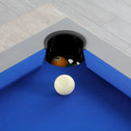 Ensemble de salle à manger d'extérieur Newport avec table de billard en ardoise de 2,13 m (7 pi), 6 places, 4 bancs et accessoires, finition ciment.