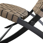 Ensemble de mobilier de patio en rotin 3 pièces comprenant des chaises longues pliables en osier et une table basse pour l'extérieur, le jardin, la pelouse ou le balcon.