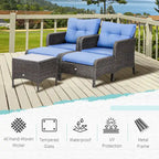 Ensemble de 5 pièces Outsunny en osier comprenant chaises de patio, poufs et table basse