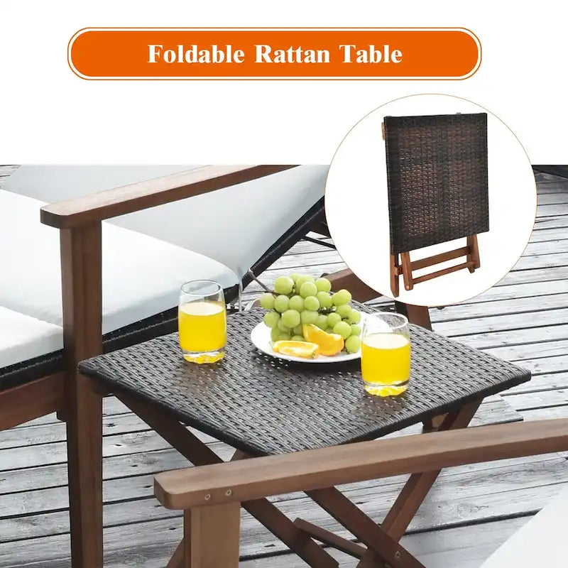 Ensemble de 3 chaises longues de patio en rotin Costway avec table pliante et méridienne en bois.