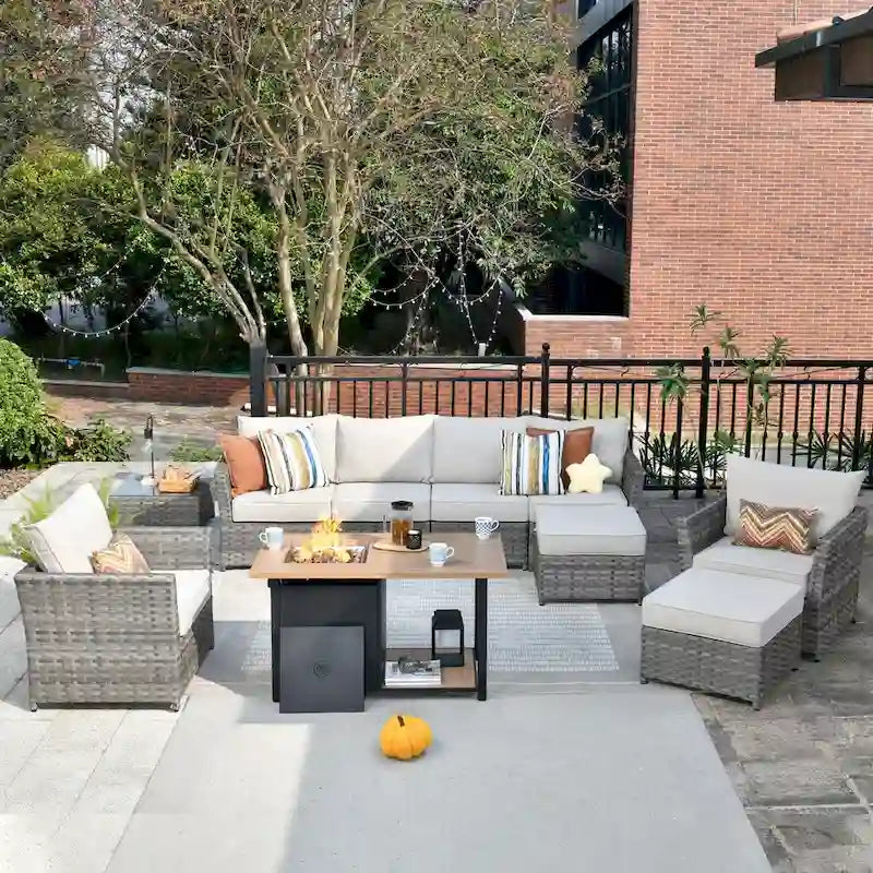 Ensemble de mobilier de jardin HOOOWOOO 10 pièces en osier gris avec foyer