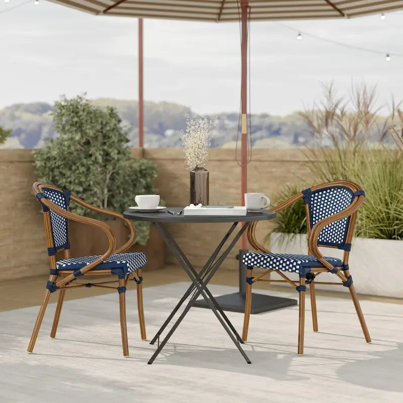 Chaises de bistro empilables à structure métallique