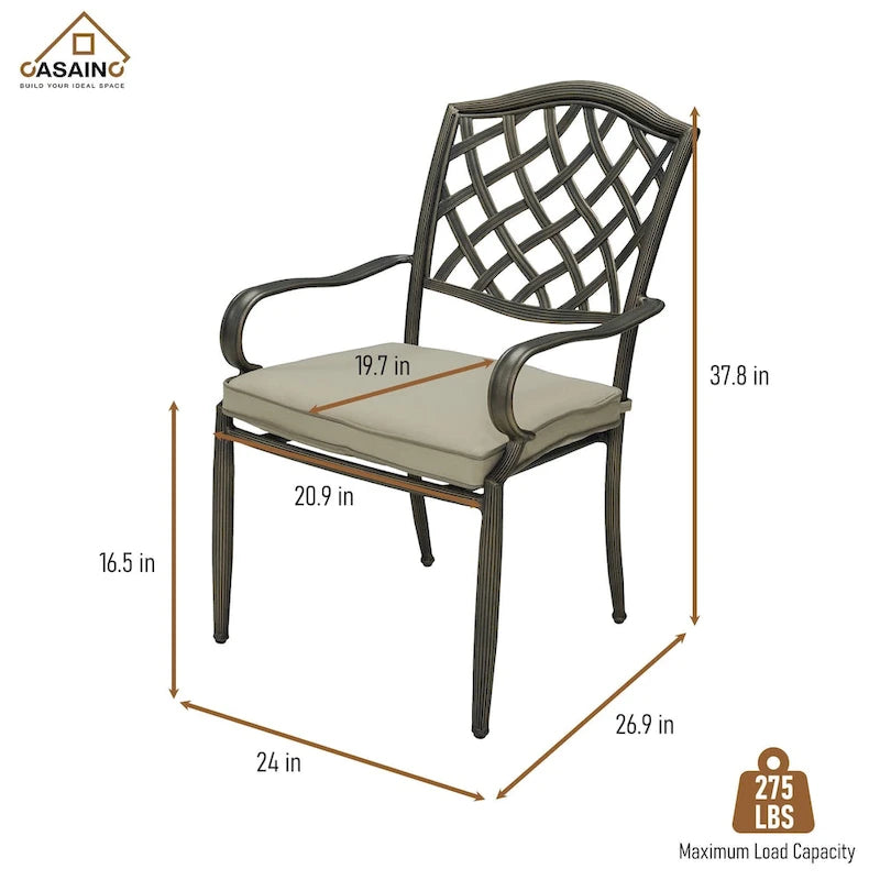Ensemble de 4 chaises de jardin en fonte d'aluminium marron avec accoudoirs et coussins.