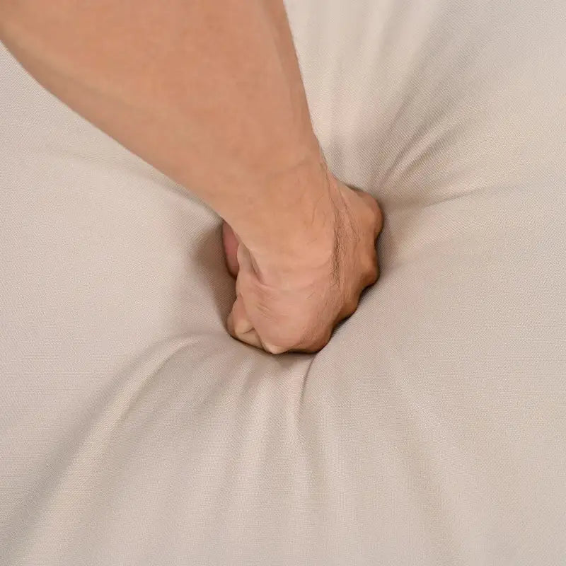 Ensemble de conversation extérieur 4 pièces avec table basse et coussins moelleux