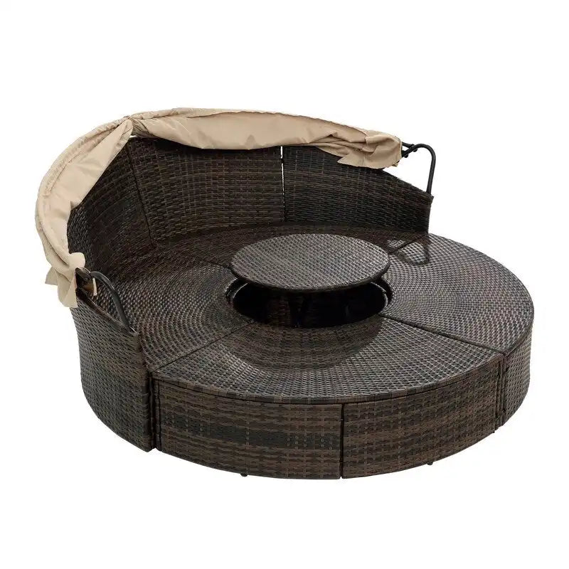 Lit de jour rond d'extérieur en rotin tressé avec auvent, table basse