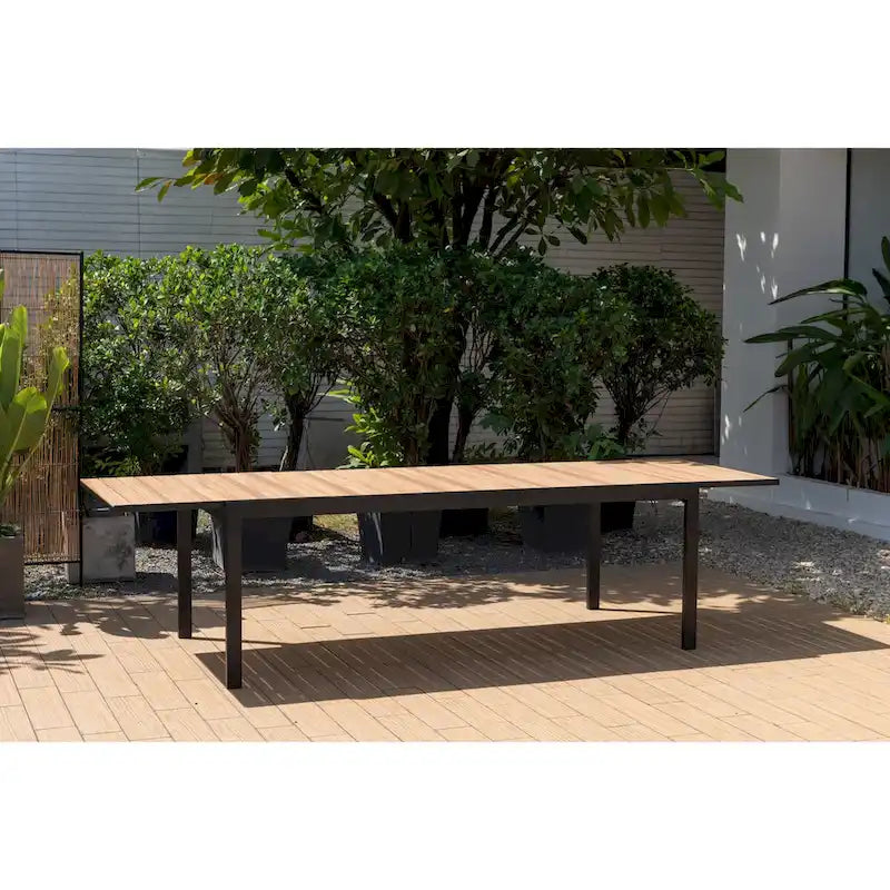 Ensemble de salle à manger d'extérieur en aluminium Amazonia Petherson - Chaises noires