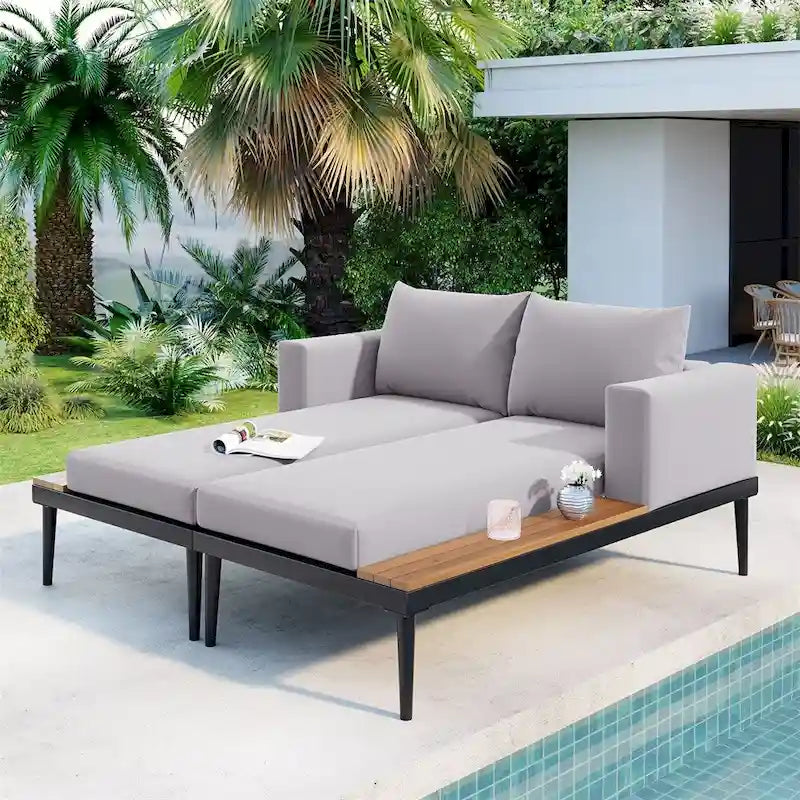 Lit de jour moderne en métal pour terrasse extérieure avec espaces latéraux recouverts de bois