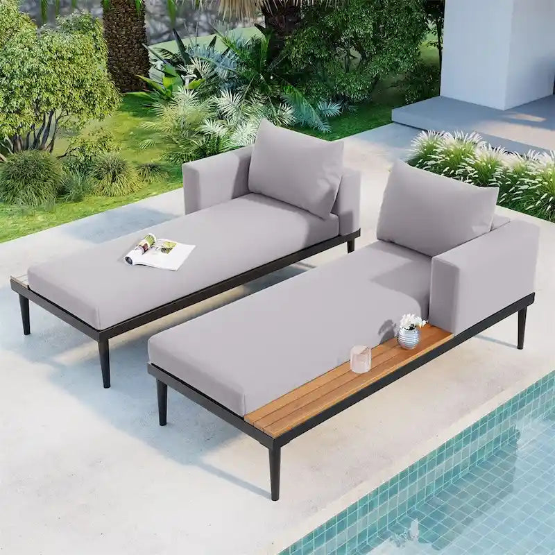 Lit de jour moderne en métal pour terrasse extérieure avec espaces latéraux recouverts de bois