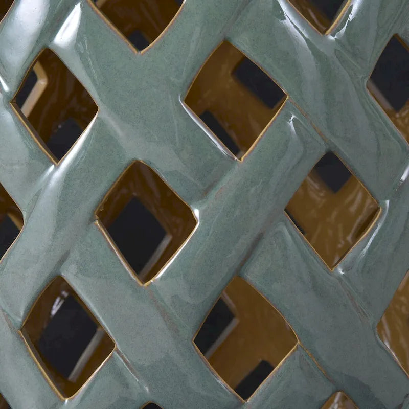 Table d'appoint décorative de patio, table de jardin en céramique avec motif en treillis tressé et matériaux robustes émaillés, verte