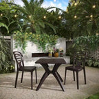 Ensemble chaises Kova et table Marcella