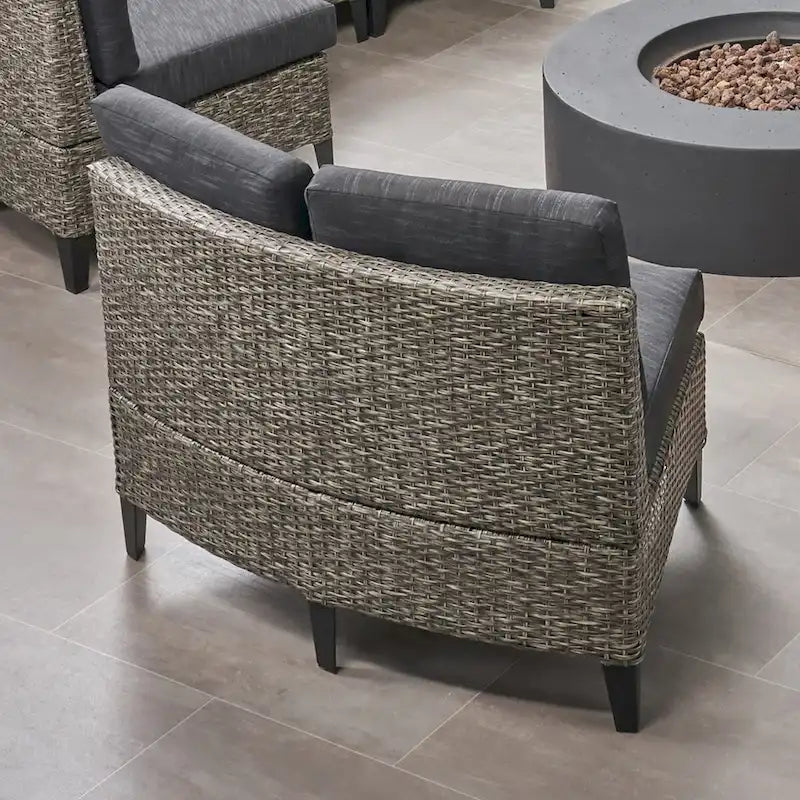 Fauteuil de jardin Navagio en résine tressée incurvée (lot de 2) avec coussins, par Christopher Knight Home
