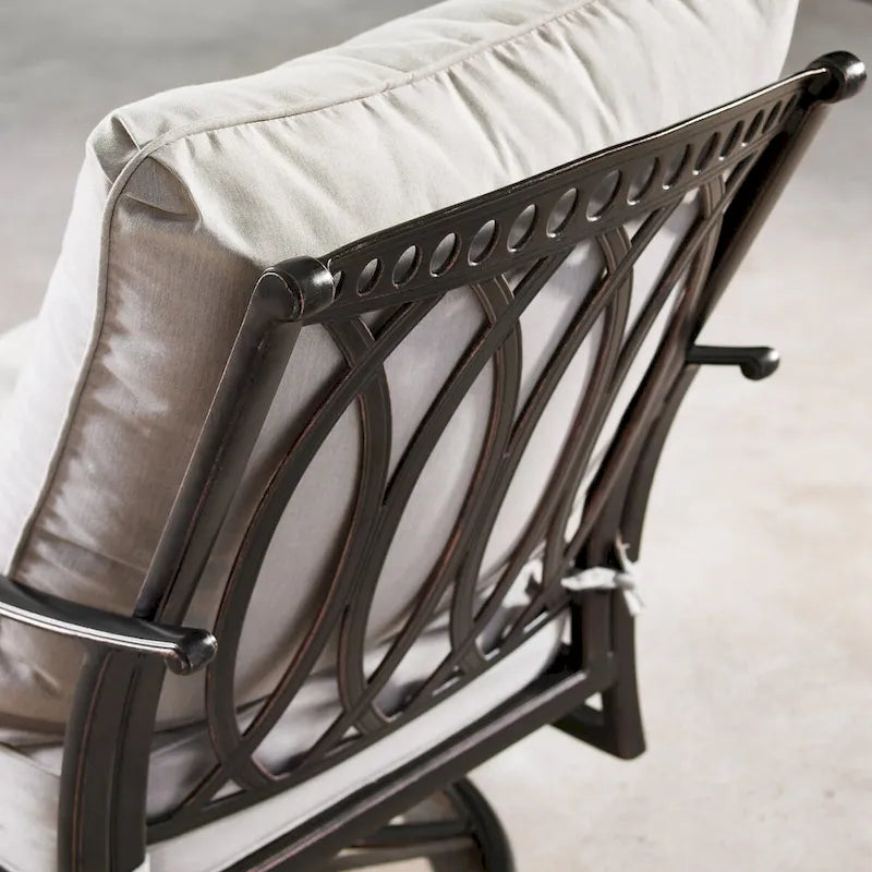 Ensemble table de feu en aluminium de 112 cm (44 po) avec quatre fauteuils pivotants et accessoires