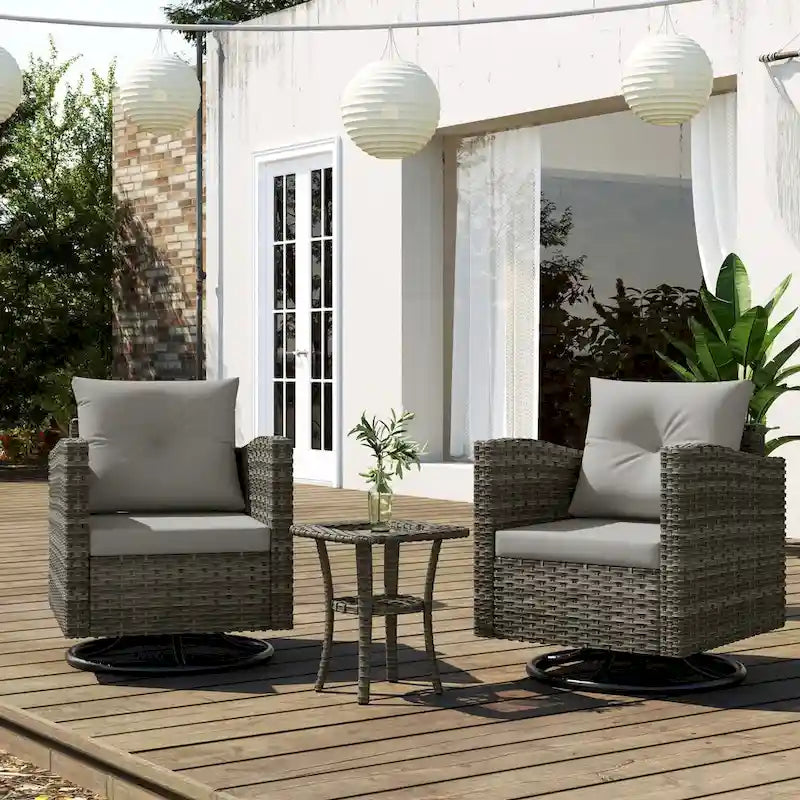 Ensemble de conversation extérieur 3 pièces avec fauteuil pivotant et coussins en rotin.