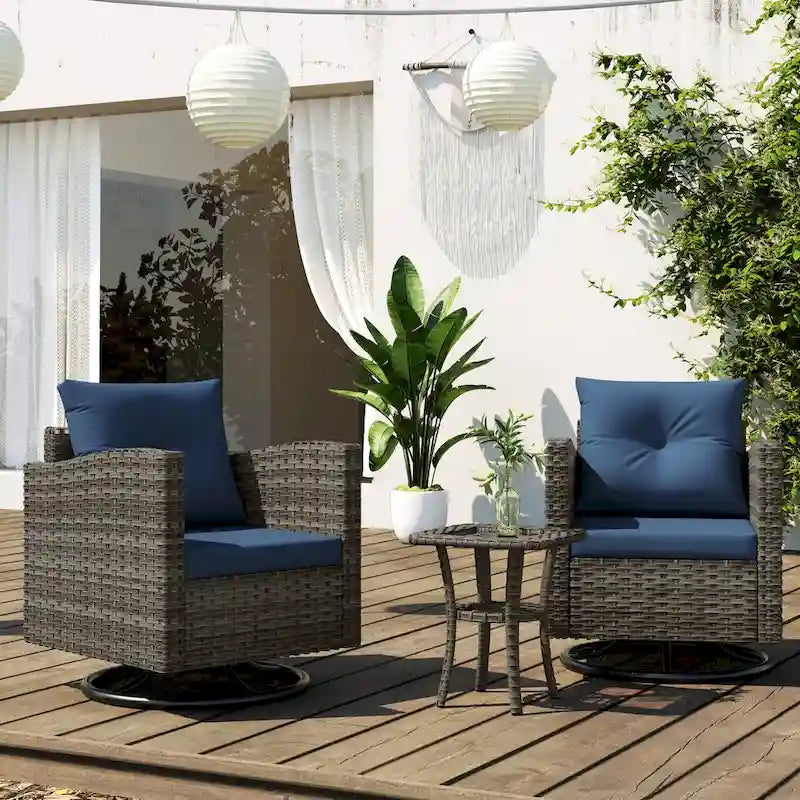 Ensemble de conversation extérieur 3 pièces avec fauteuil pivotant et coussins en rotin.