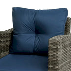 Ensemble de conversation extérieur 3 pièces avec fauteuil pivotant et coussins en rotin.
